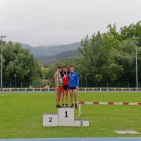 Cinco medallas en el campeonato de Bizkaia Sub 18-sub 20 de pista al aire libre.